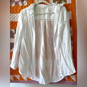Lightweight beach coverup